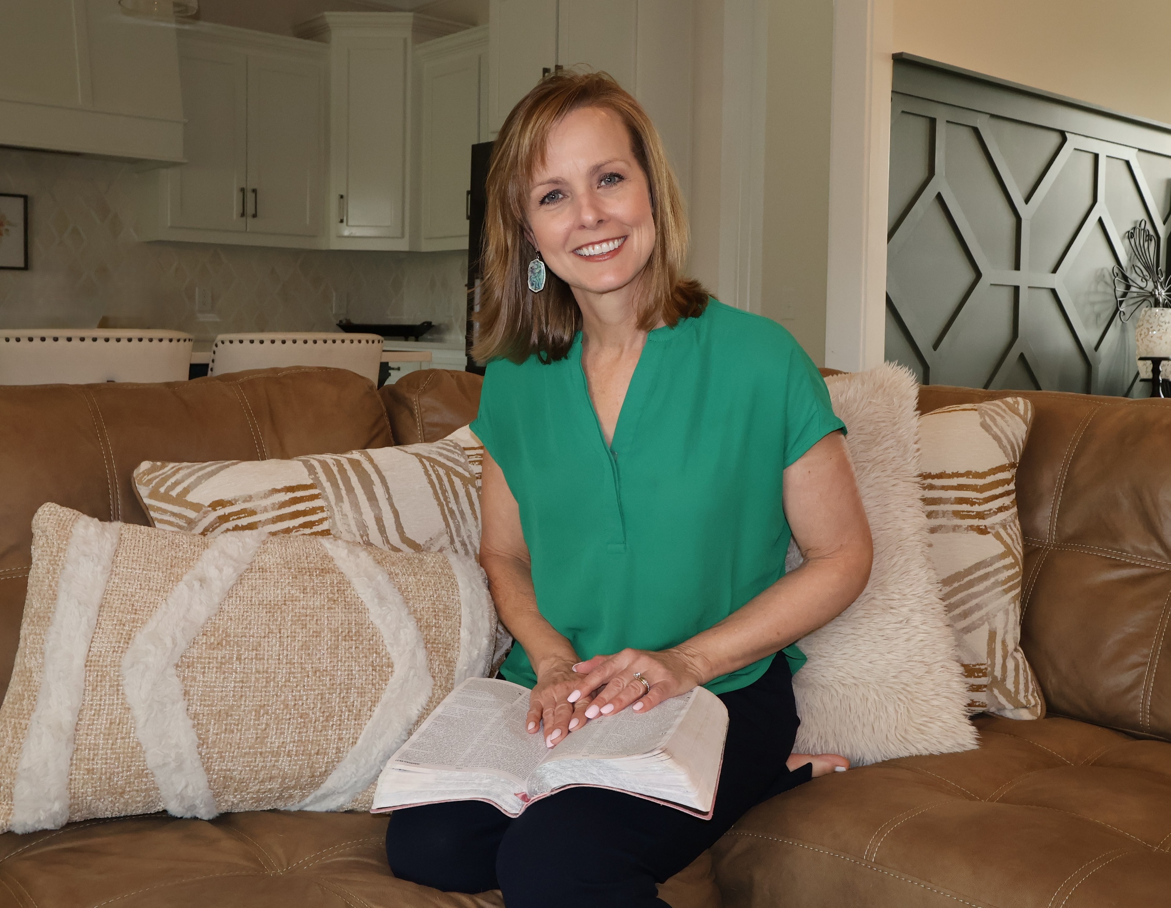 Kristin — Mindset Mentor and Host of Redefine Success